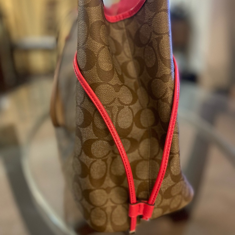Coach Brown and Pink Women's Bag - Picture 3 of 10
